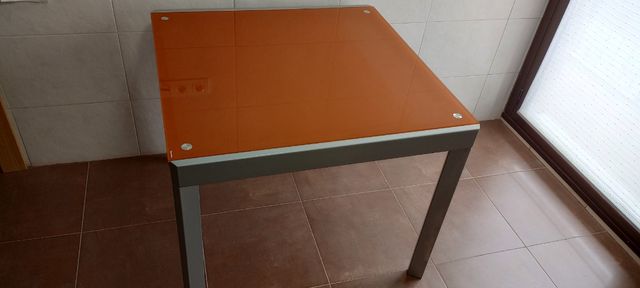 Mesa extensible de diseño