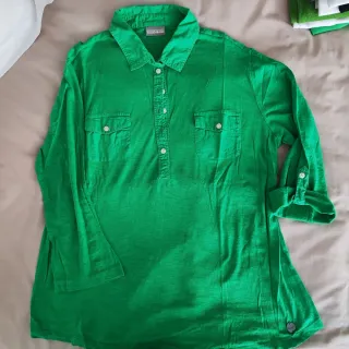 Polo Napapijri verde.