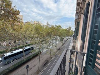 Piso en alquiler en Sant Antoni en Barcelona