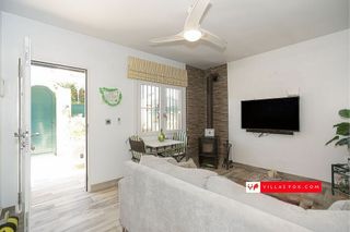 Casa adosada en venta en San Miguel de Salinas