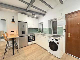 Piso en alquiler en Bellas Vistas en Madrid