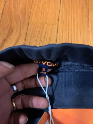 Set 2 pantaloni tuta Givova 3 anni nuovi
