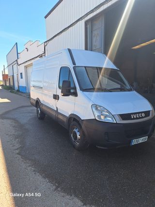 Iveco Daily 2013, 2.3, 120 cv. 227.500 kms.