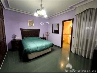 Piso en venta en Linares