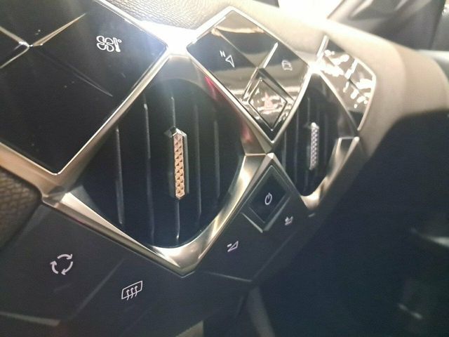 DS DS 3 PureTech 73 kW Manual SO CHIC