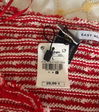Chaqueta jaspeada roja y blanca