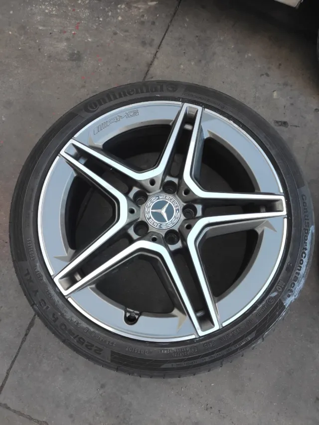 Llantas Mercedes AMG 18 