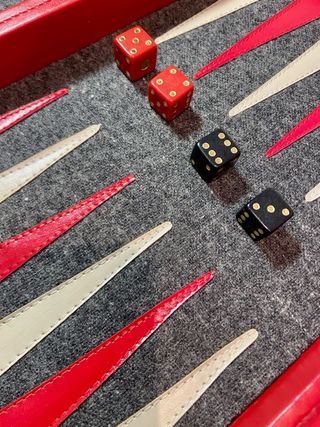 Maletín de madera para backgammon