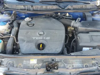 SEAT Leon 2004
