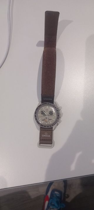 Reloj Omega x Swatch Saturn