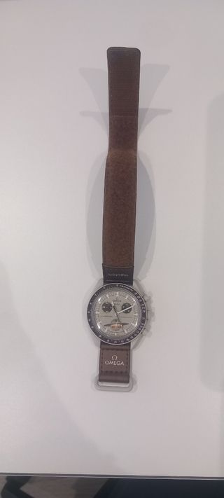Reloj Omega x Swatch Saturn