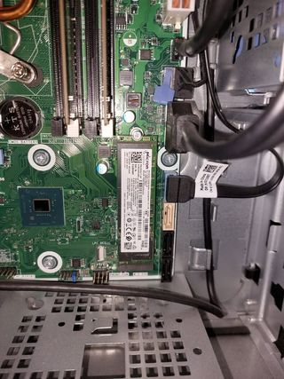 Dell Precision 3630 i9 9900k, 16GB RAM, 1TB SSD