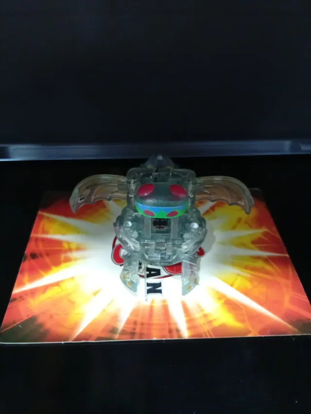 Bakugan Transparente