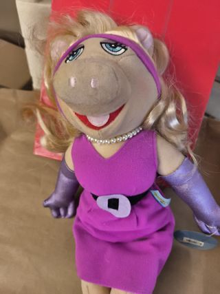 2 Peluches Barrio Sésamo y Muppets
Precio unitario