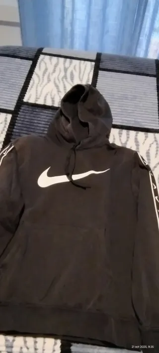 Sudadera Nike chico negra