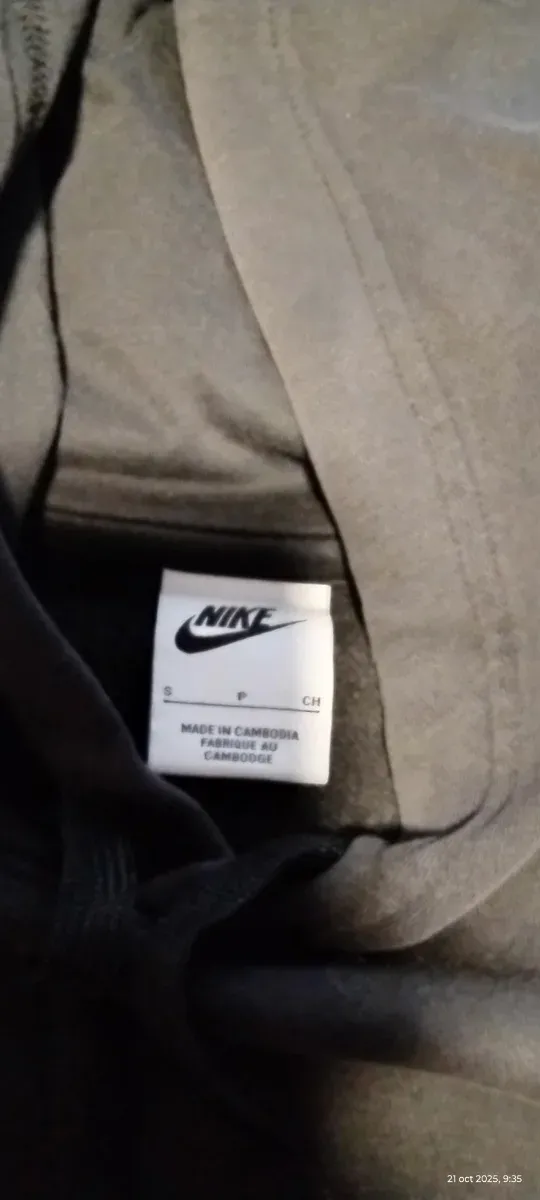 Sudadera Nike chico negra