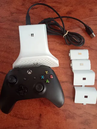 Mando Xbox One + Base Carga + Baterías