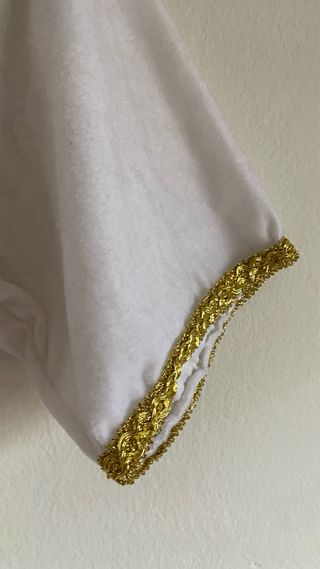 Disfraz Sumo Sacerdote Dorado y Blanco