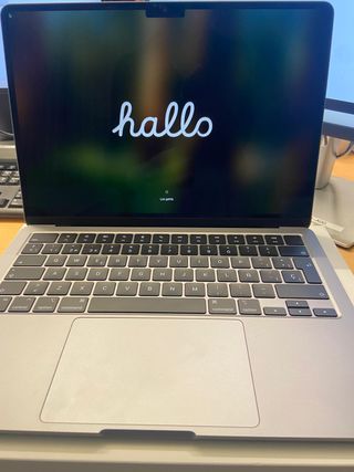 MacBook Air M2 2022 Plata