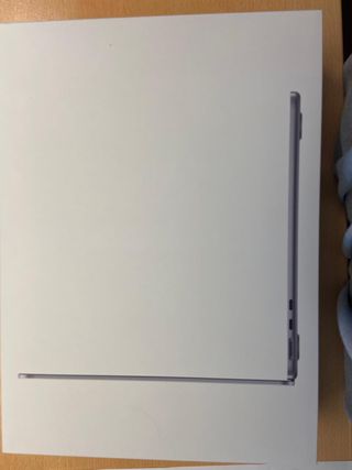 MacBook Air M2 2022 Plata