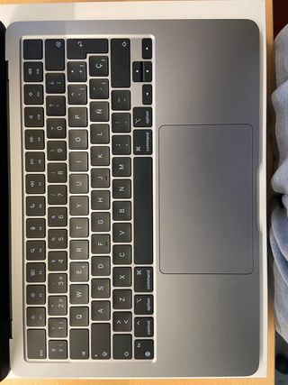 MacBook Air M2 2022 Plata