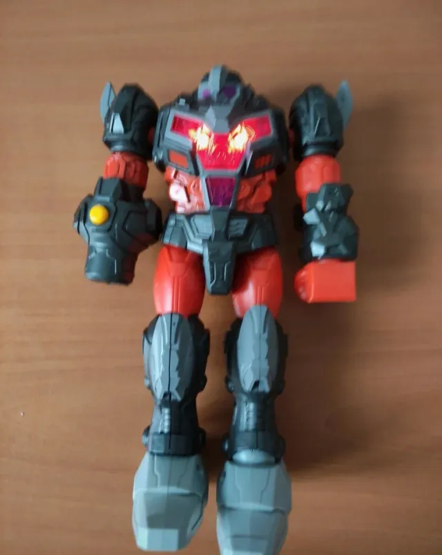 Muñeco Robot Warriors Tech