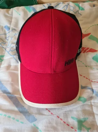Gorra Tommy Hilfiger Roja y Negra
