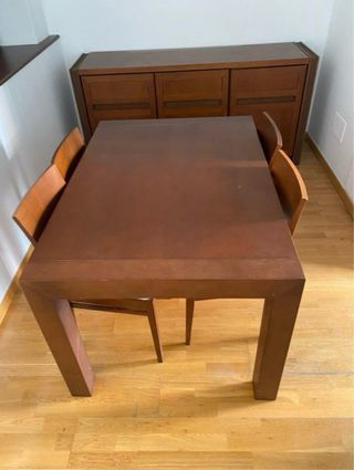 URGE VENTA conjunto muebles:mesas,sillas,aparador