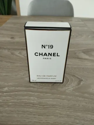 Chanel N°19 Eau de Parfum 100 ml
