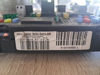 Caja fusibles Siemens Para Peugeot 407