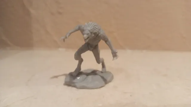 Miniaturas Hombres Lobo Warhammer ESDLA