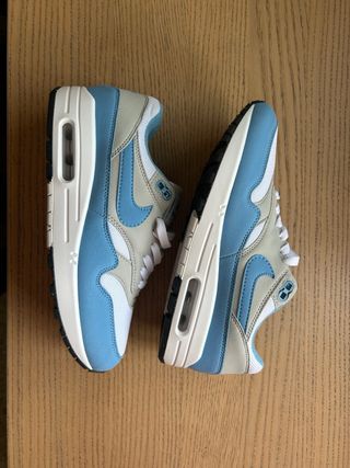 Nike Air Max 1 Azul y Gris