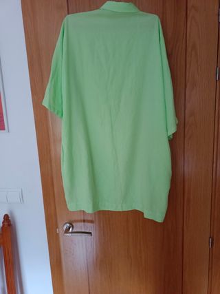 Camisa verde manga corta Parfois