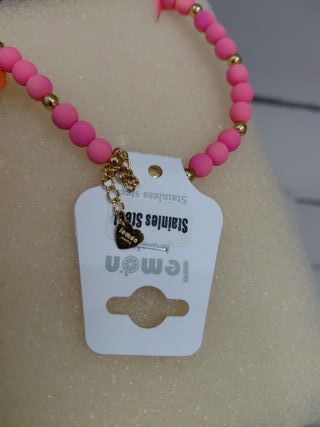 Collana con orsetto, cuori e peperoncini
