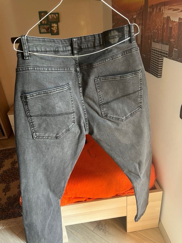 Pantaloni denim neri grigi