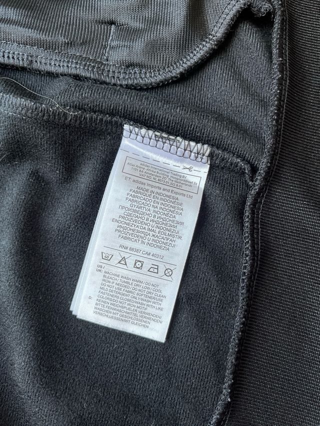 Chaqueta Adidas deportiva 12 años