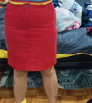 Gonna Zara donna rossa