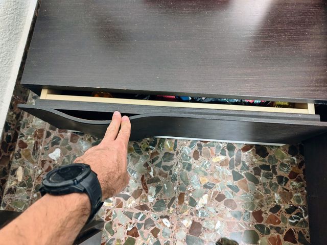 Dormitorio completo: canapé, colchón y cajoneras