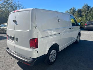 Volkswagen Transporter 2021