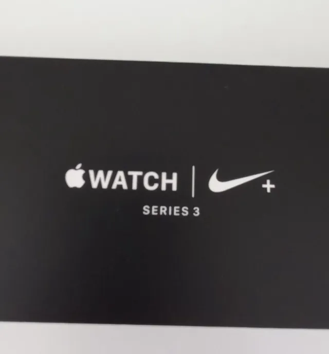 Caja Apple Watch Series 3 Nike