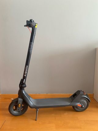 Patinete Eléctrico Xiaomi Gris
