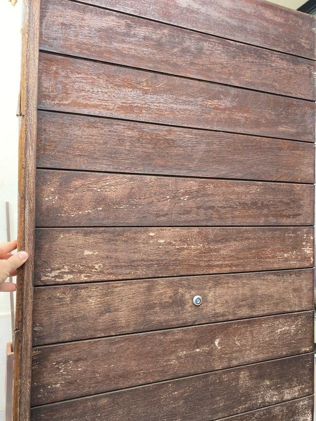 Puerta de madera Iroco