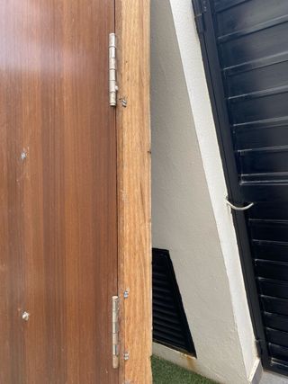 Puerta de madera Iroco