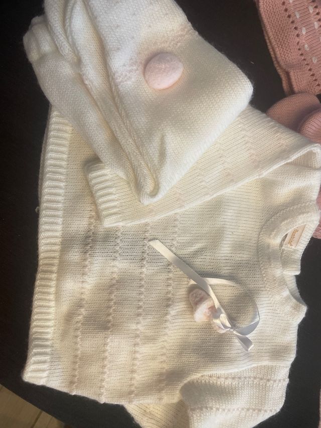 Conjuntos lana bebé niña