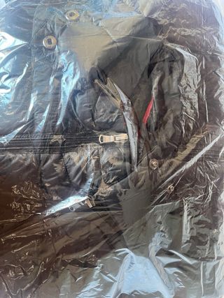 Anorak JOTT mujer largo negro.
