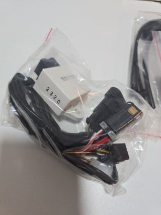 Kit Instalación Accesorios Piaggio 2S000122