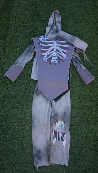 Disfraces niños varios 3-8 años 1 a 12€ ver fotos