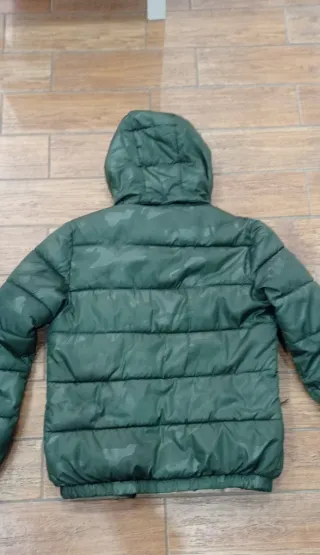 Abrigo Superdry verde camuflaje