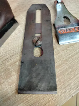 CEPILLO STANLEY NÚMERO CUATRO 