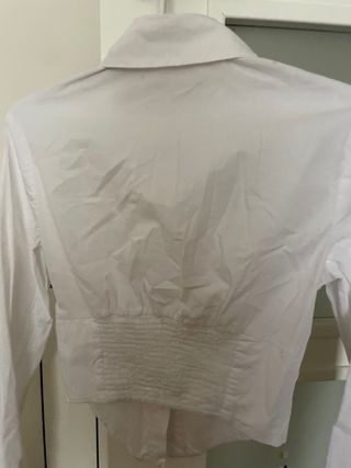 Camisa Bershka blanca manga larga